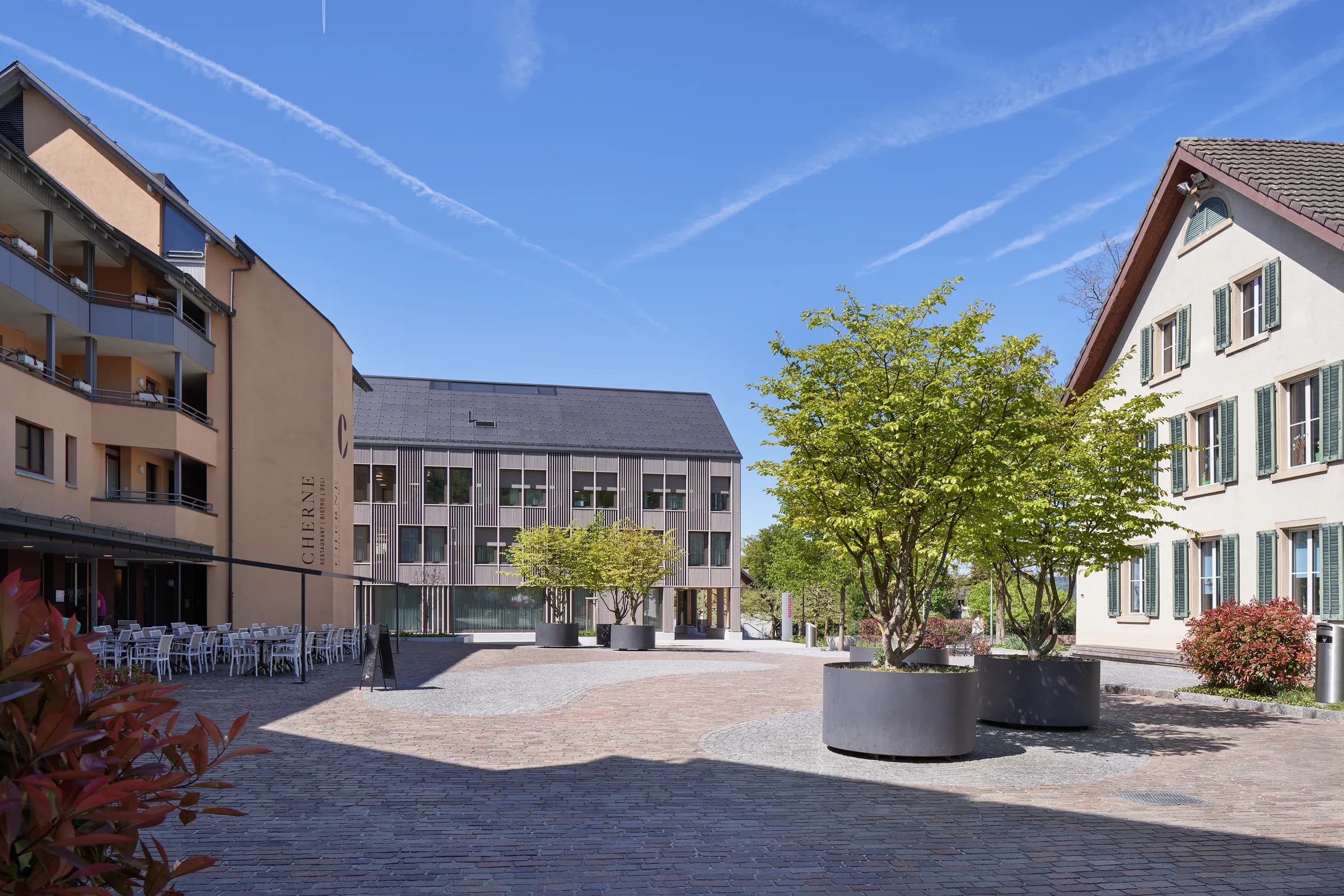 Ersatzneubau Hauptsitz Raiffeisenbank Wasserschloss
