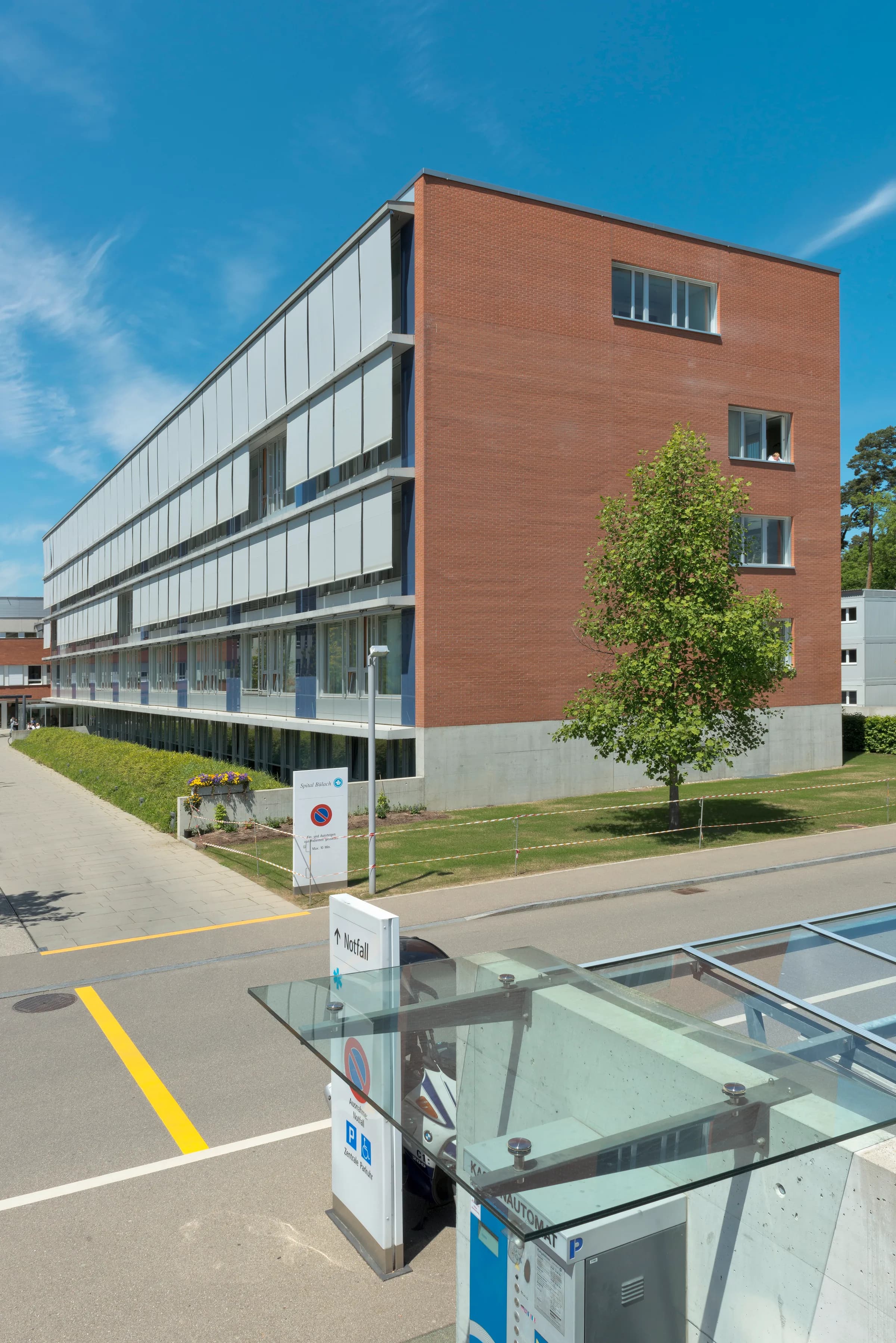 E4 Spital Bülach, Bülach